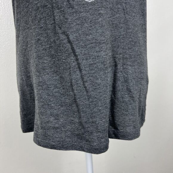 Las Vegas Raiders Shirt Women Small Grey Short Sleeve NFL Football Team Apparel - Picture 9 of 12